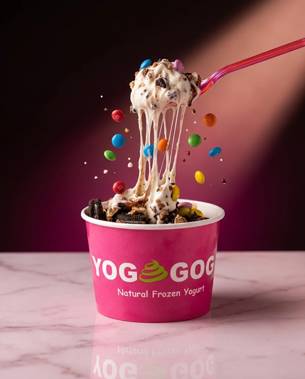 Yogur helado con toppings